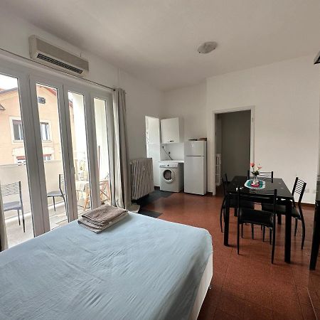 Apartment For Work And Leisure Milánó Kültér fotó
